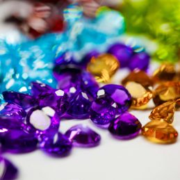 রত্ন পাথর নির্বাচন  এবং অশুভের প্রতিকার