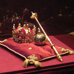 জেনে নিন আপনার জন্মকুণ্ডলীতে রাজ যোগ অবস্থান যা গ্রহ ও যোগের অবস্থান দ্বারা নির্ধারিত